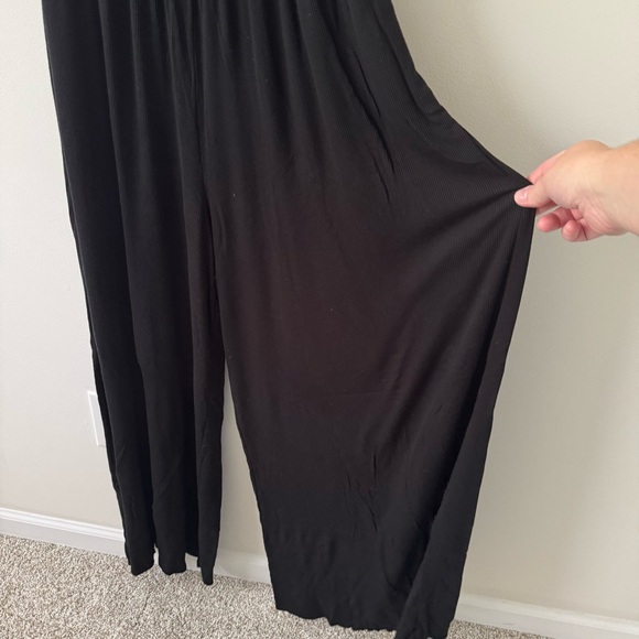 American Eagle Soft & Sexy High Neck Jumpsuit Black Large L - Picture 8 of 8